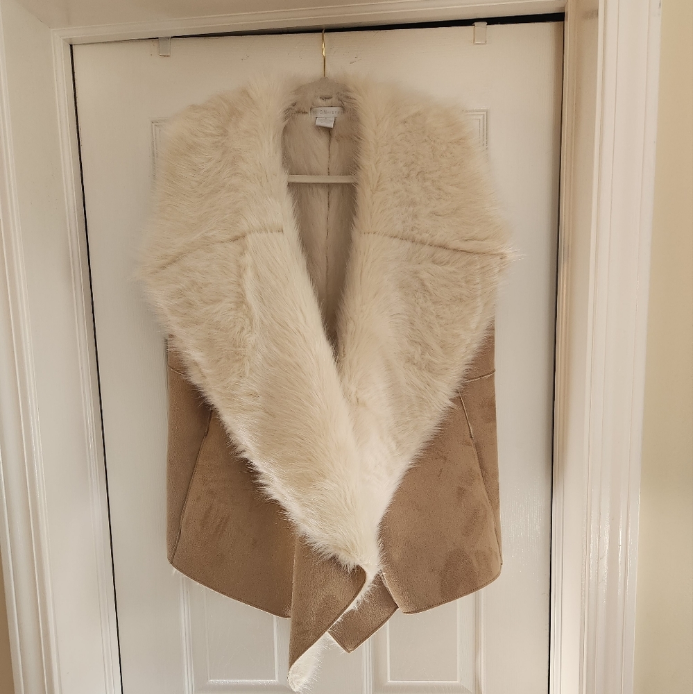 Gorgeous faux shearling vest